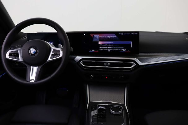 BMW 318i Touring 115 kW image number 21