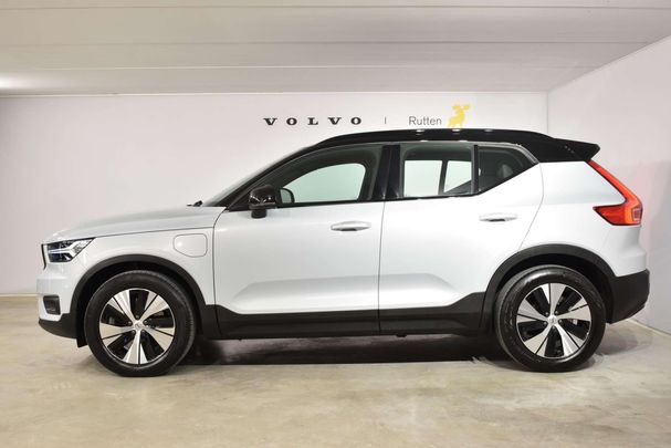 Volvo XC40 Recharge R T4 Design Expression 155 kW image number 7