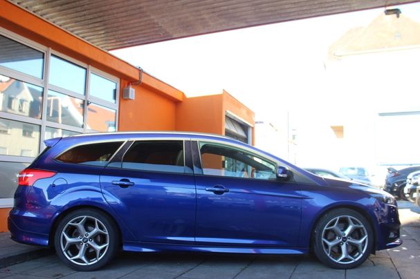 Ford Focus ST 184 kW image number 8