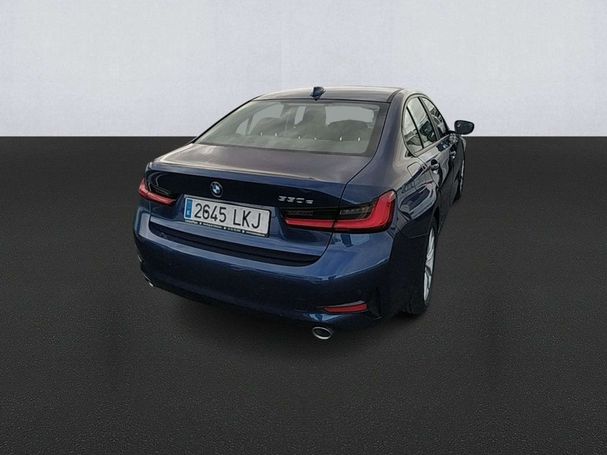 BMW 330 e 215 kW image number 5