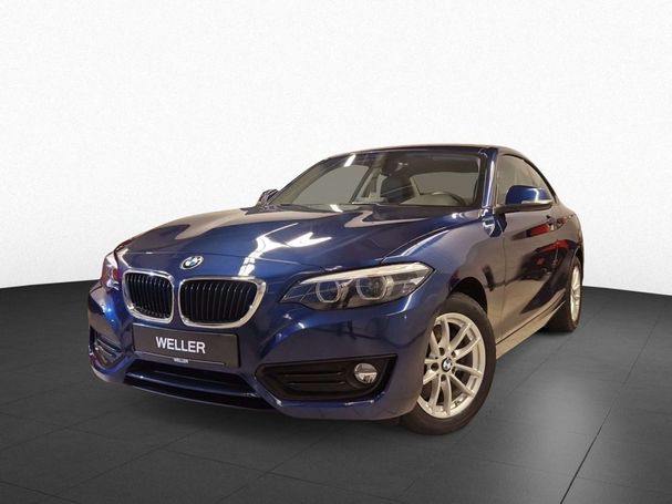 BMW 220i Coupe Advantage 135 kW image number 1