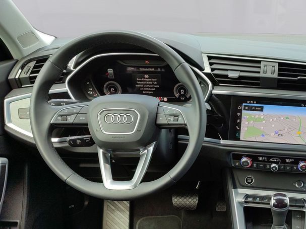 Audi Q3 45 TFSIe S-line 180 kW image number 14