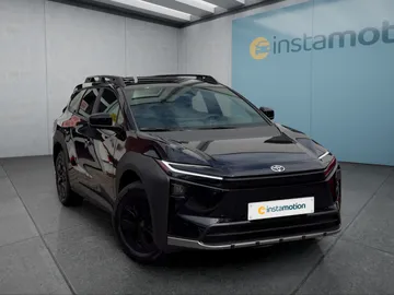 Car image 2