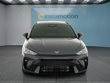 Car image 29