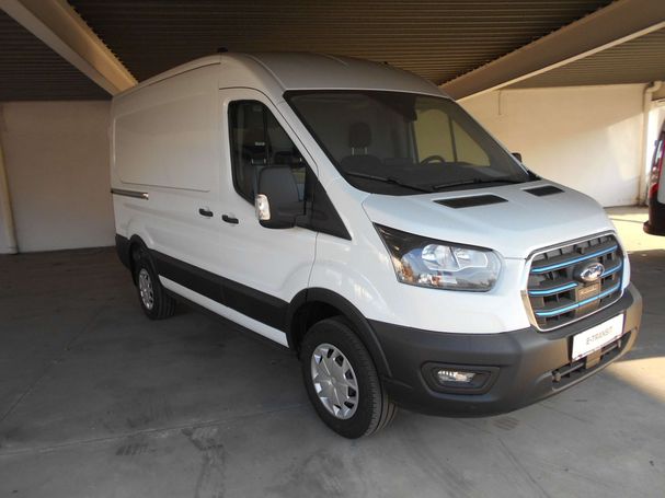 Ford E-Transit 350 L2H2 Trend 135 kW image number 3