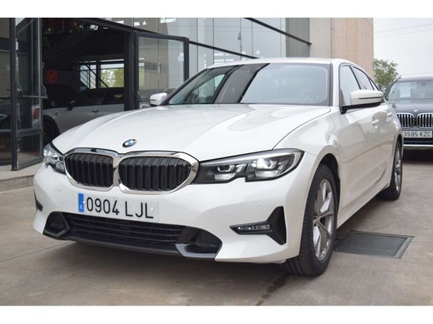 BMW 318d 110 kW image number 30