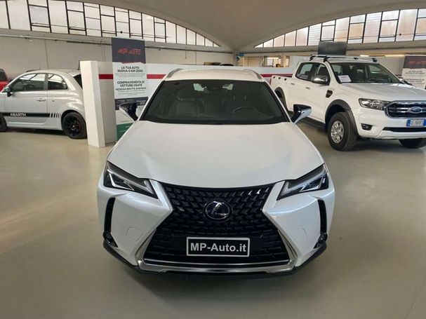 Lexus UX 250h 135 kW image number 2