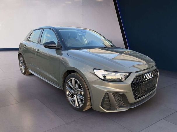 Audi A1 25 TFSI S-line Sportback 70 kW image number 2