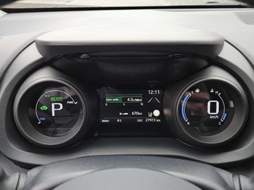 Car image 13