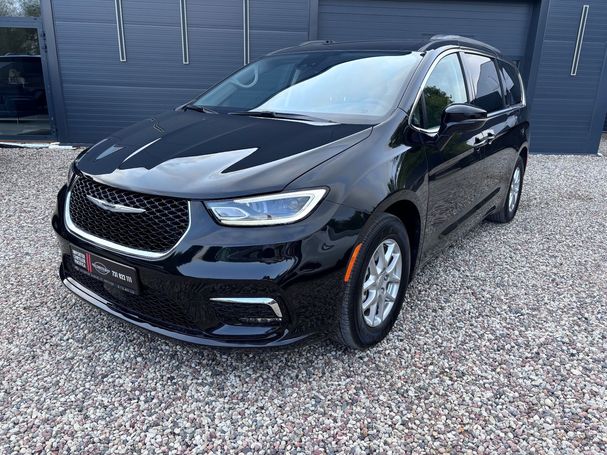 Chrysler Pacifica 209 kW image number 8