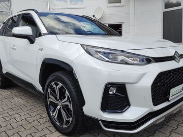 Car image 2