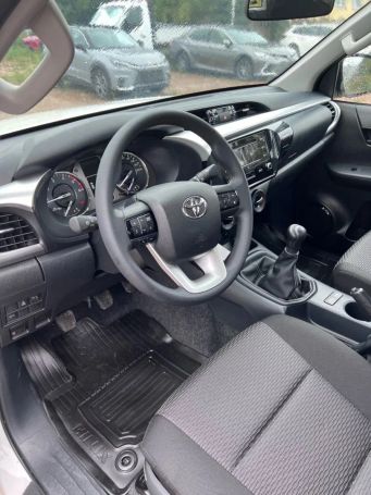 Toyota Hilux 110 kW image number 5