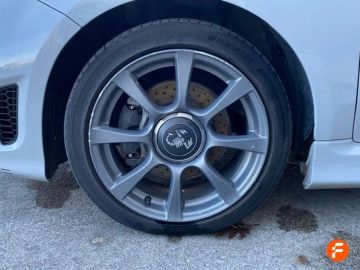Car image 22