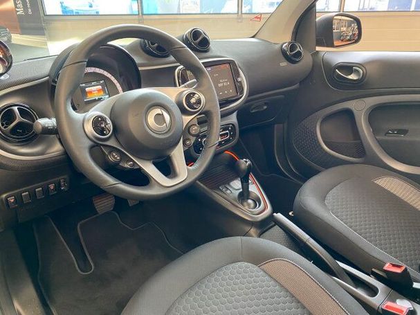 Smart ForTwo cabrio EQ 60 kW image number 15