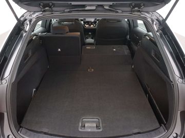 Car image 36