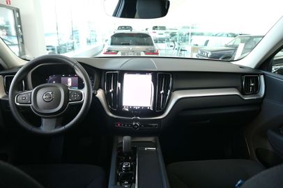 Car image 26