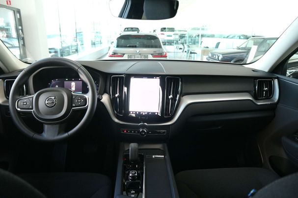 Volvo XC60 B4 145 kW image number 26