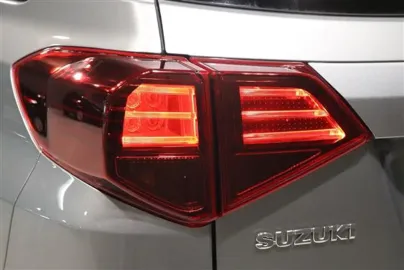 Car image 22