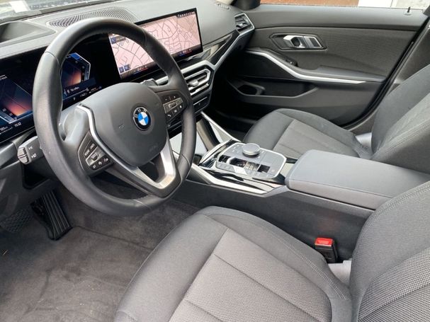 BMW 320d Touring 140 kW image number 10