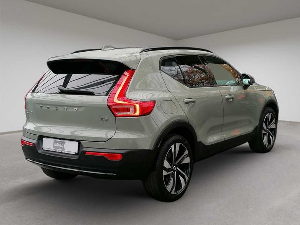 Volvo XC40 B4 Plus Dark 145 kW image number 2