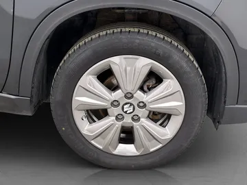 Car image 29