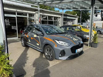 Car image 2