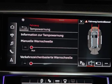 Car image 32