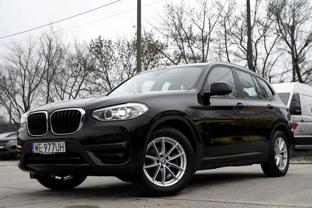 BMW X3 xDrive20d Advantage 140 kW image number 2