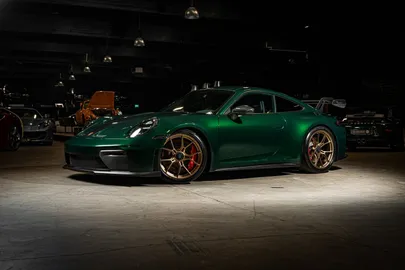 Car image 2