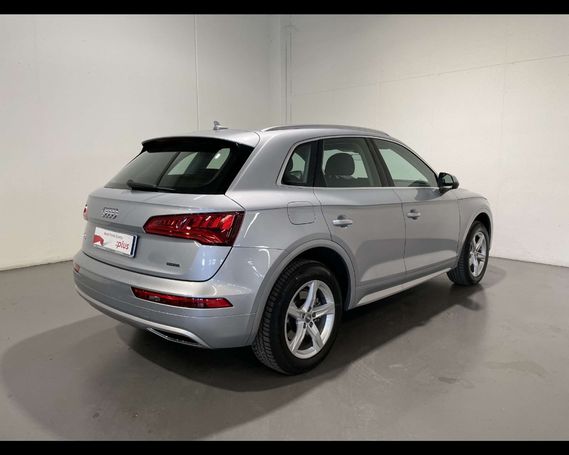 Audi Q5 40 TDI quattro S tronic Sport Business 150 kW image number 2