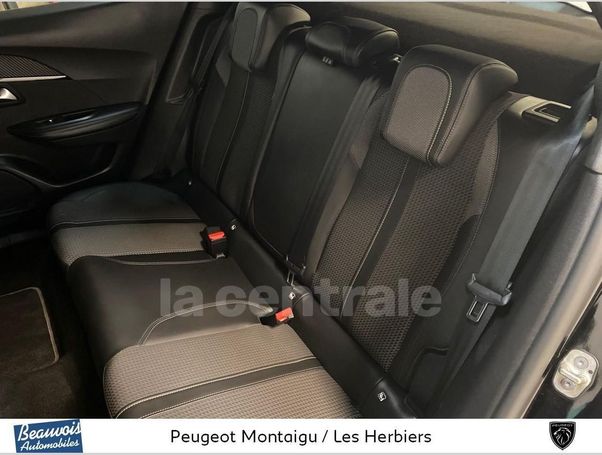 Peugeot 2008 PureTech 130 96 kW image number 7