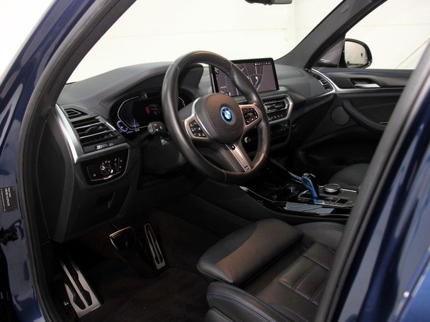 BMW iX3 210 kW image number 14