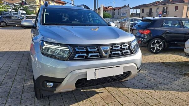 Dacia Duster TCe 100 Prestige 74 kW image number 2