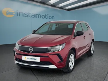 Car image 2