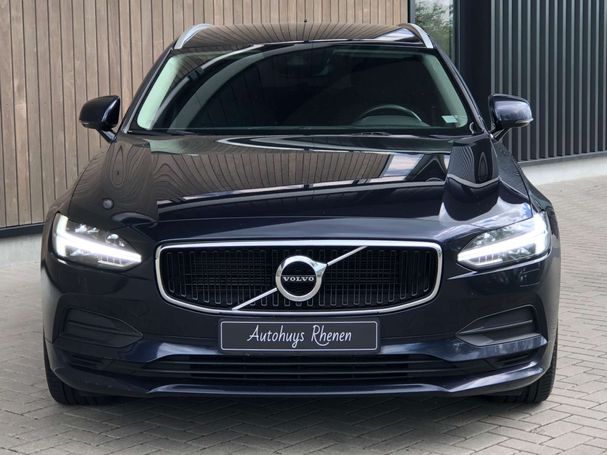 Volvo V90 D4 AWD Momentum 140 kW image number 5