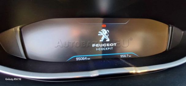 Peugeot 3008 BlueHDi 180 S&S EAT6 GT 133 kW image number 7