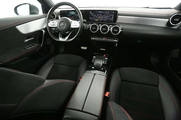 Mercedes-Benz CLA 200 Shooting Brake 121 kW image number 12