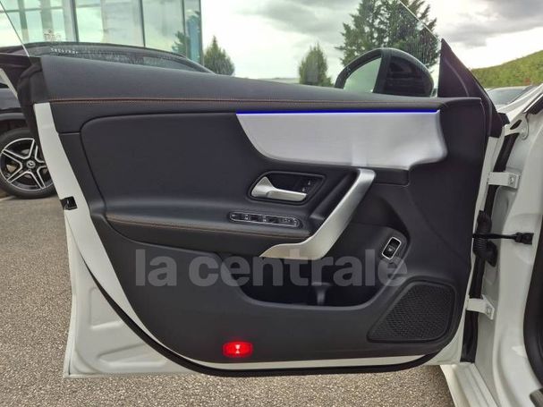 Mercedes-Benz CLA 200 d 8G-DCT Line 110 kW image number 19