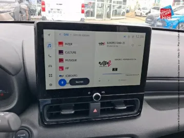 Car image 20