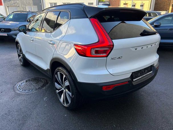 Volvo XC40 AWD 300 kW image number 9