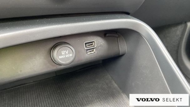 Volvo XC40 120 kW image number 24