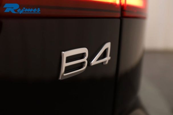 Volvo V60 B4 Momentum 145 kW image number 22