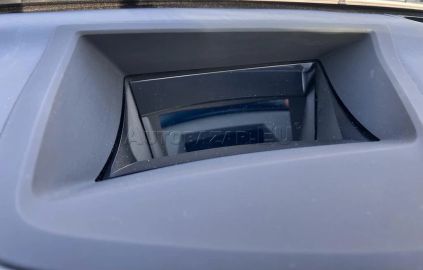 Car image 41