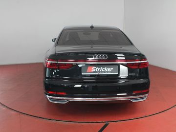 Car image 32