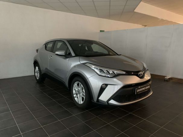 Toyota C-HR 1.8 Active 90 kW image number 2