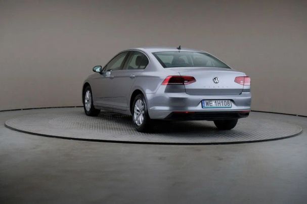 Volkswagen Passat 110 kW image number 4