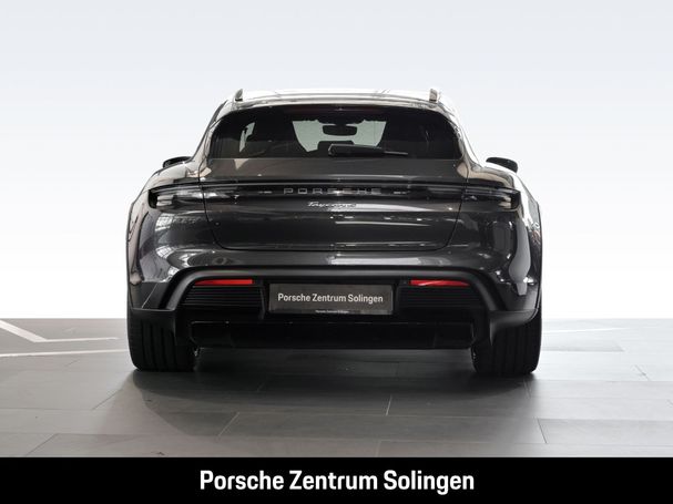 Porsche Taycan 4 Cross Turismo 320 kW image number 3