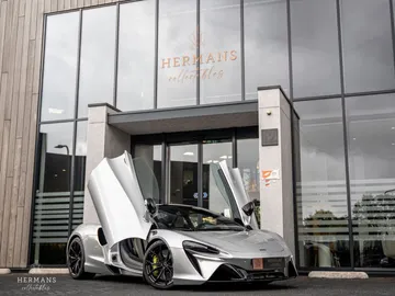 Car image 35