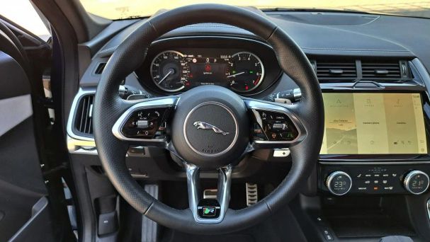 Jaguar E-Pace 147 kW image number 19