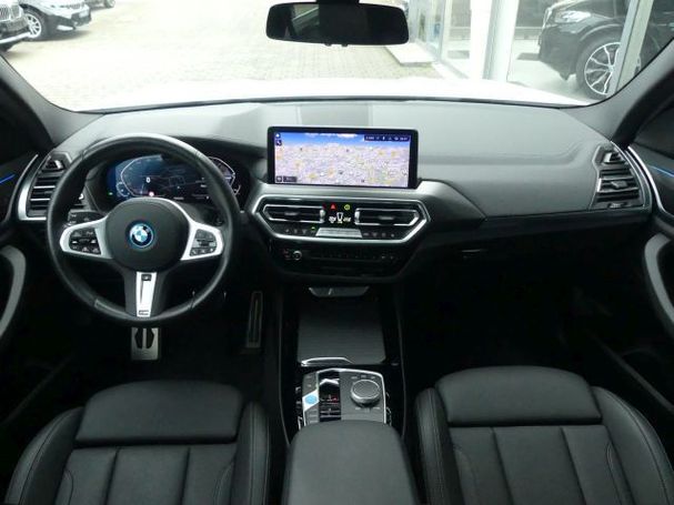 BMW iX3 eDrive Inspiring 210 kW image number 16